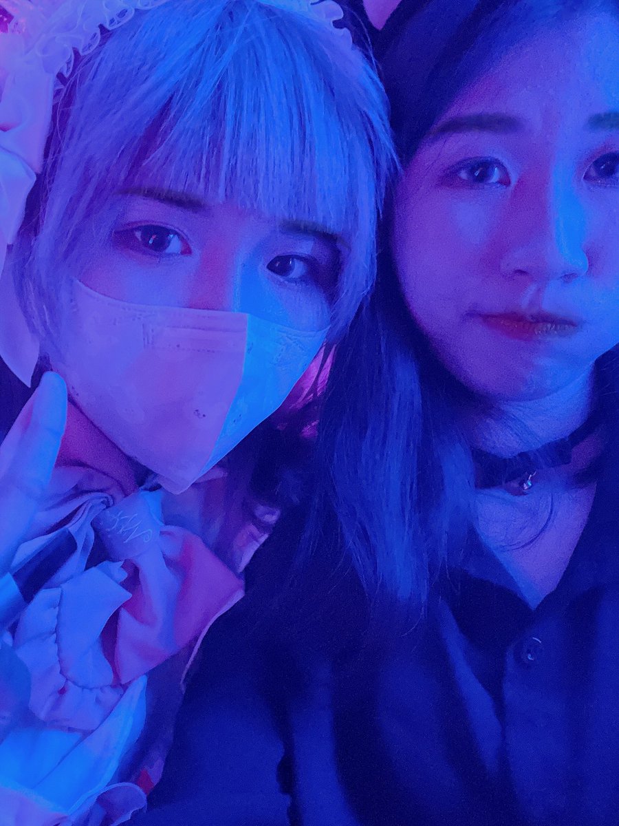 kkausige's tweet photo. 很突然才覺得自己說挺孤單的 好像一個人很久很久 感受不到愛 感受不到溫暖
可能我是個缺少關心的人
怎麽問題這麼多呢我
#難過 #傷心 #圖文不符 #貞的日常 #哭 #愛哭包 https://t.co/OlH2QbG7pN