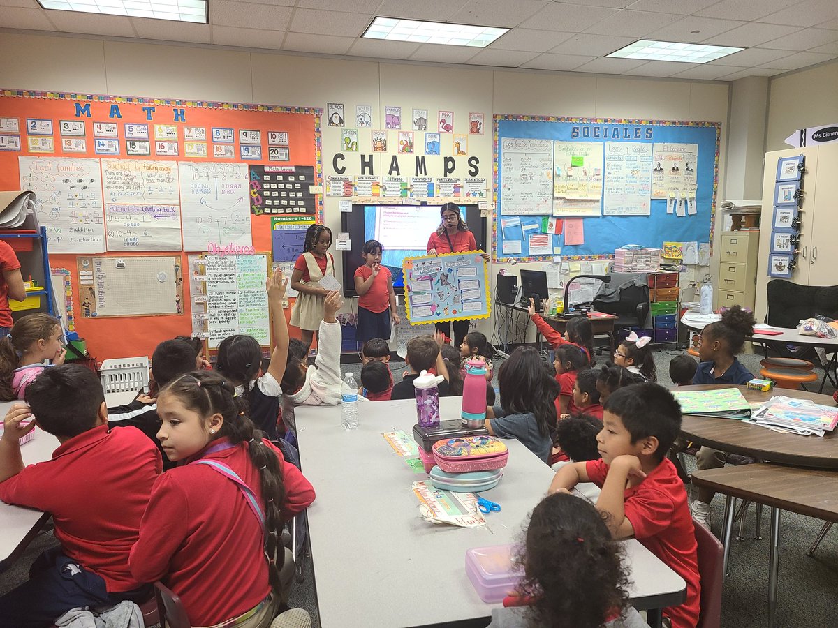 SneedWeRead's tweet photo. Wonderful presentation about animals! Our 2nd graders went 1st grade classes to share about their research! Thanks you, @MissCeni, Ms. Reyes and Ms. Cisneros! What a great learning experience! @Aliefsneed @SneedESLibrary https://t.co/ncwumEuMFw