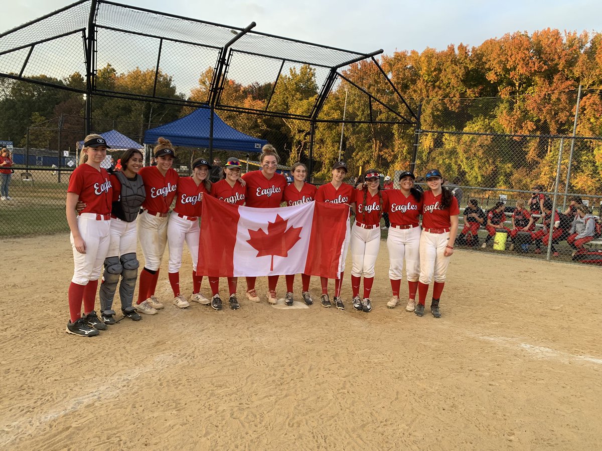 KaitlynParisi19's tweet photo. Great weekend on the field at the East Coast Showcase. I ended the tournament with at .692 average with 7 singles, 1 double, and 1 triple. Here are some of my highlights! @D1Uncommitted @eastcoast_sb @NCAASoftball @IHartFastpitch @EaglesElite06 https://t.co/U3j1GihXfi