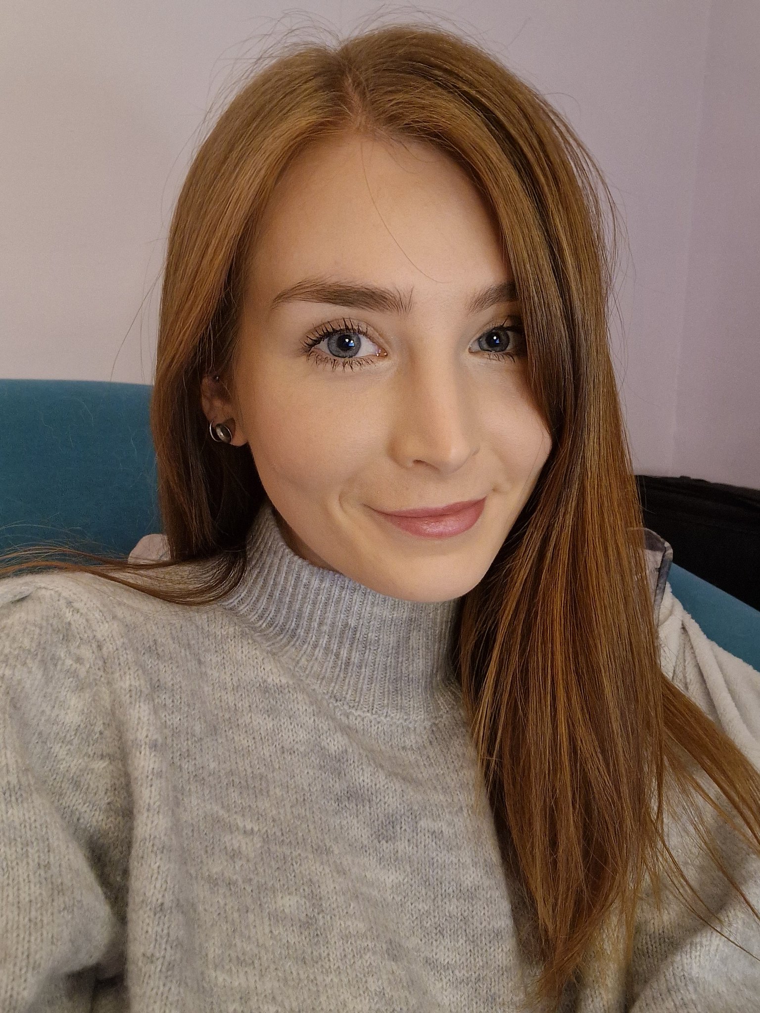 Katie Cooper on Twitter: "First time on adultwork! Let's cam 😘 https