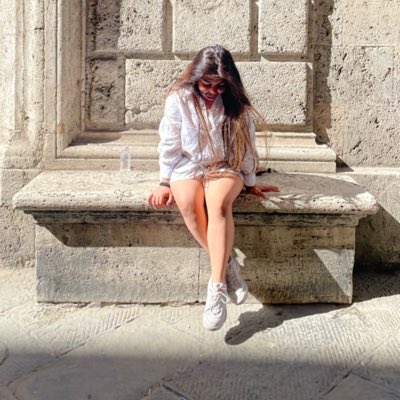 kritimyra's tweet photo. #NewProfilePic https://t.co/gjyIeqQe2f