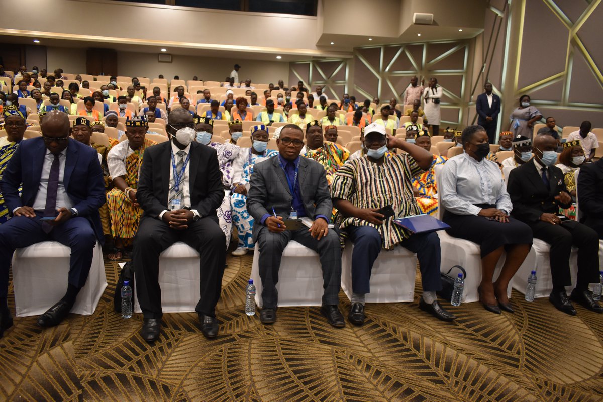 UNFPA_TOGO's tweet image. Lancement officiel ce matin de la phase de dénombrement  du  #RGPH5
10.671 agents recenseurs vont parcourir du 23 oct au 12 nov tout le territoire national en vue de dénombrer toutes les populations vivant au Togo et leurs habitats.

#LeaveNoOneBehind