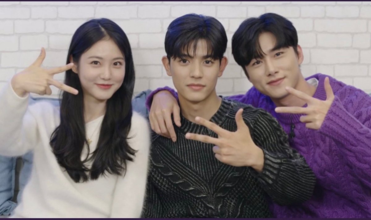 LomonStatus's tweet photo. Lomon is good looking 🤩
.
.
.
#goodlooking #LOMON #goodlookingboy #alwayssmileboy #fanpage #newpost #newupdate https://t.co/nQhxR5xrWL