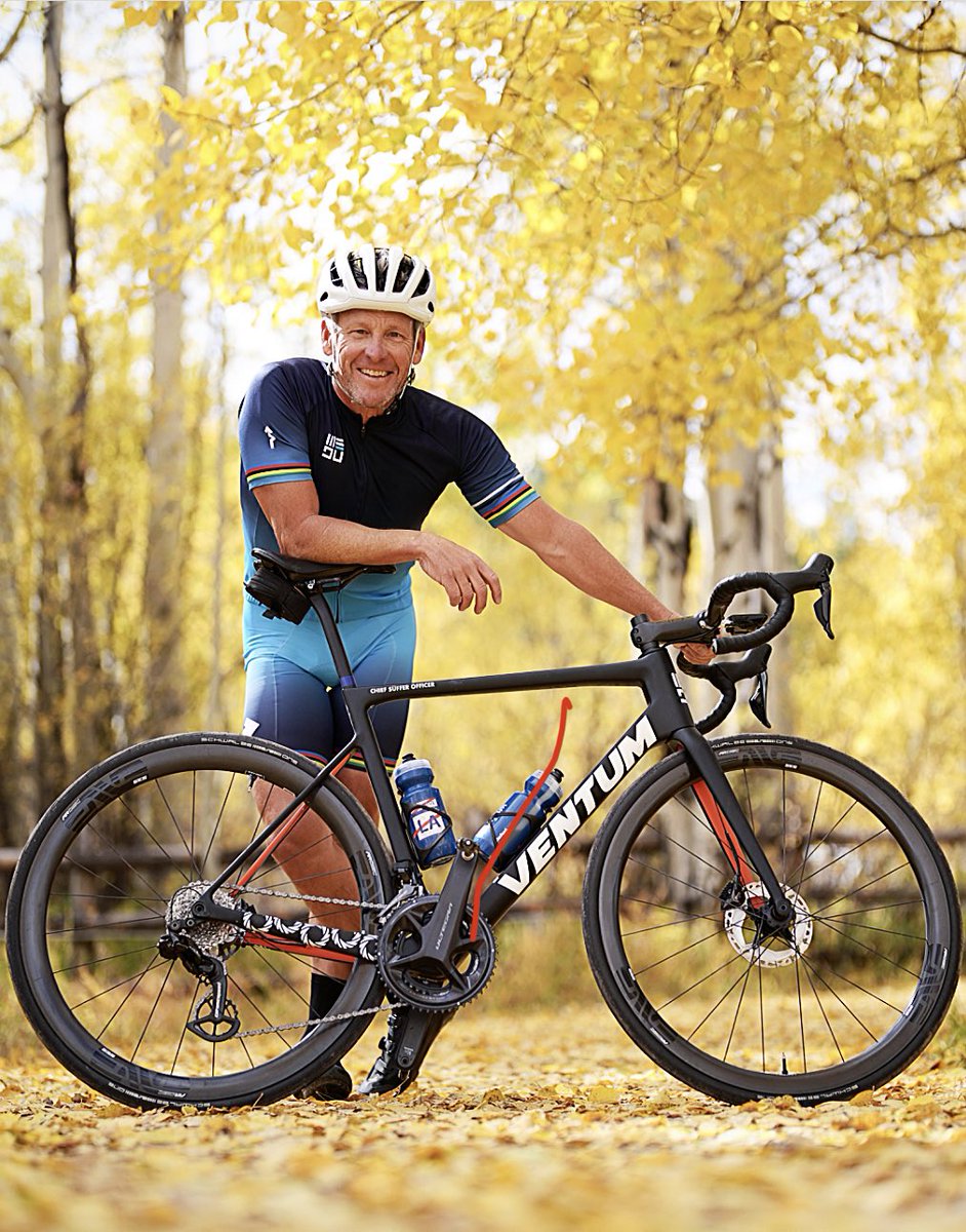 LizKreutz's tweet photo. 🍁💛 @lancearmstrong has always looked good in yellow
#lancearmstrong #aspen #colorado #peakleaveseason #aspentrees #aspenleaves #cycling #wedu #wedū #forwardneverstraight #sonyalpha #sonyalphafemale #bealpha #sandisk #extremeteam #sandiskextremeteam https://t.co/q0NoOVTVEo