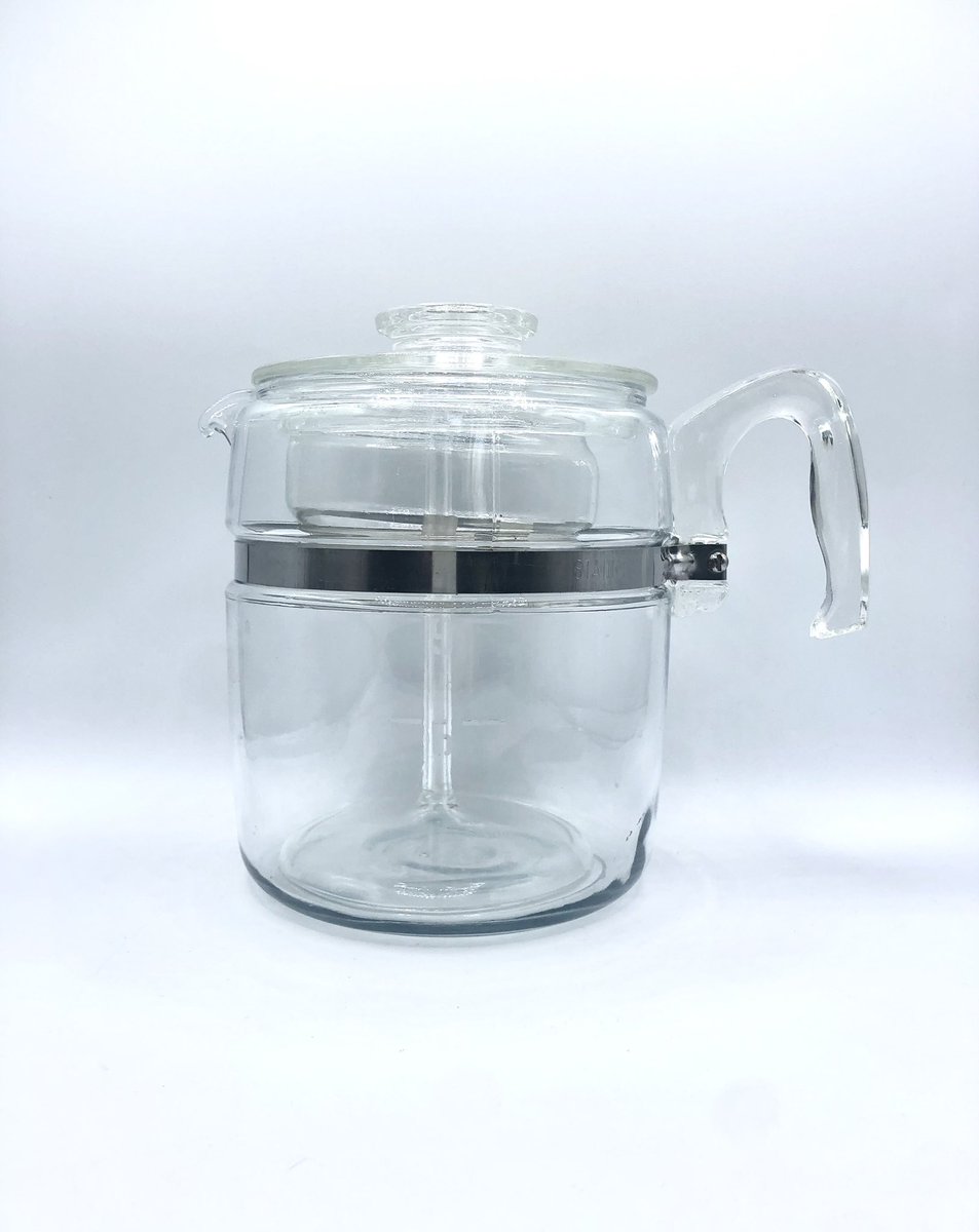 beezyandco's tweet photo. Mondays need all the coffee! This vintage Flameware coffee pot is available on @Etsy @beezyandco - link in bio #vintage #etsy #pyrex #flameware #coffee #Coffee #coffeebreak #MondayMotivation #Mondayvibes #collectible #vintagestyle #etsyfinds #ThisMorning #gift #giftideas https://t.co/mHHalEiDRd