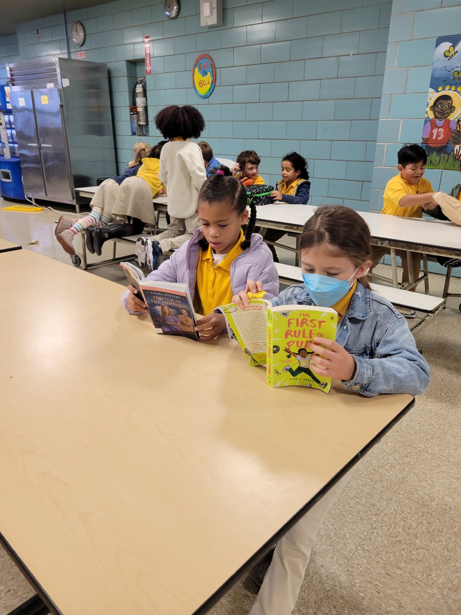 HeyBccs's tweet image. We love and encourage our students to read whenever and wherever they can.  In the cafeteria during lunch? You betcha! @CommunitySupt16 @D16LEADS @NequanMclean @stefanizinerman @OsseChi #welovebccs