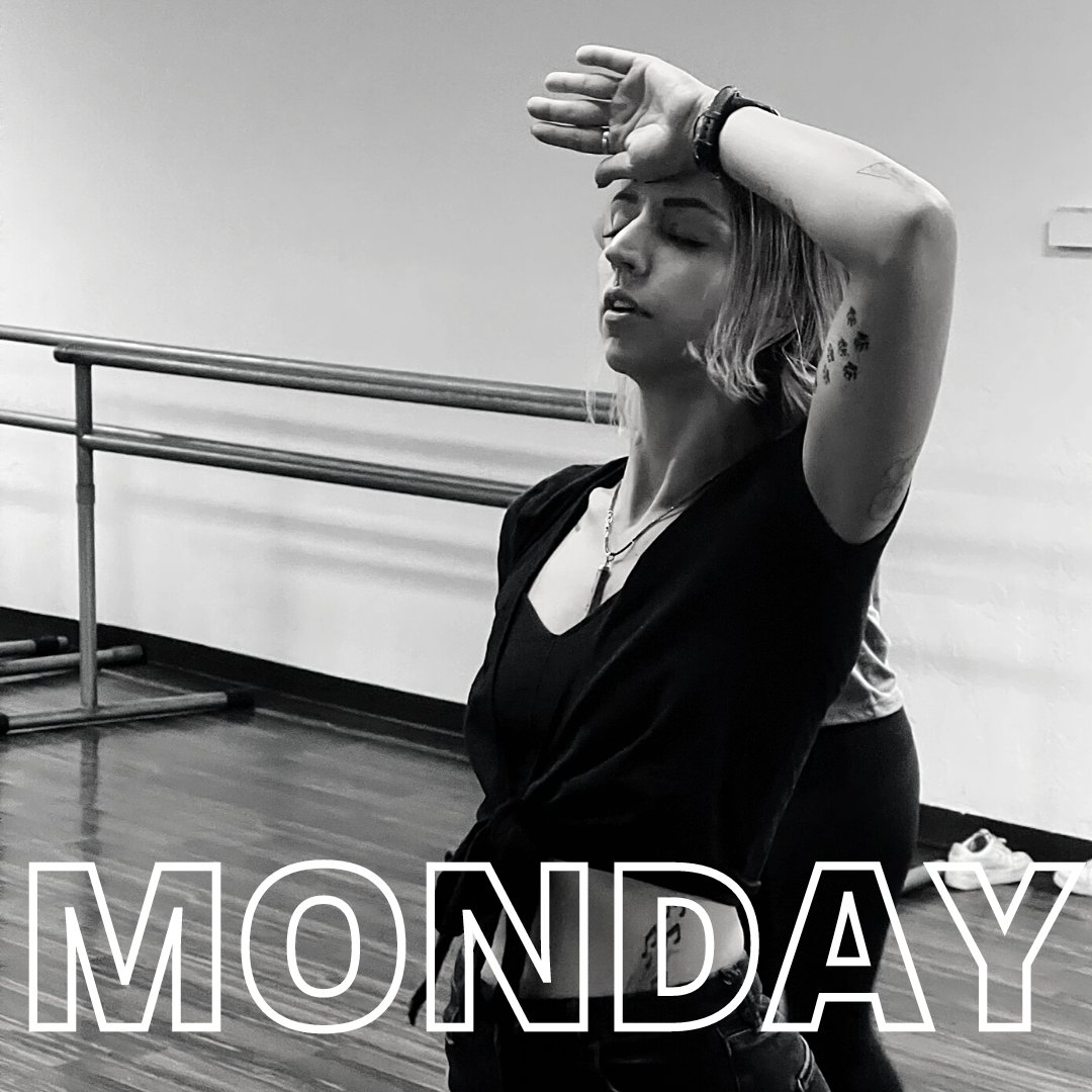 BreakOutStudios's tweet photo. Mon: 10/24
9AM Intro to #Ballet w/ Maria
10AM Int/ Adv Ballet w/ Maria
11:30AM Mat #Pilates w/ Maria 
6PM Open #Modern w/ Tammy
7PM #BellyDance Choreo w/ Melissa
Sign up: https://t.co/mninlbadfv

#breakoutstudios #tucson #classes #follow #workout #studio #uarizona #lgbtplus #joy https://t.co/VkPUu7Kdte