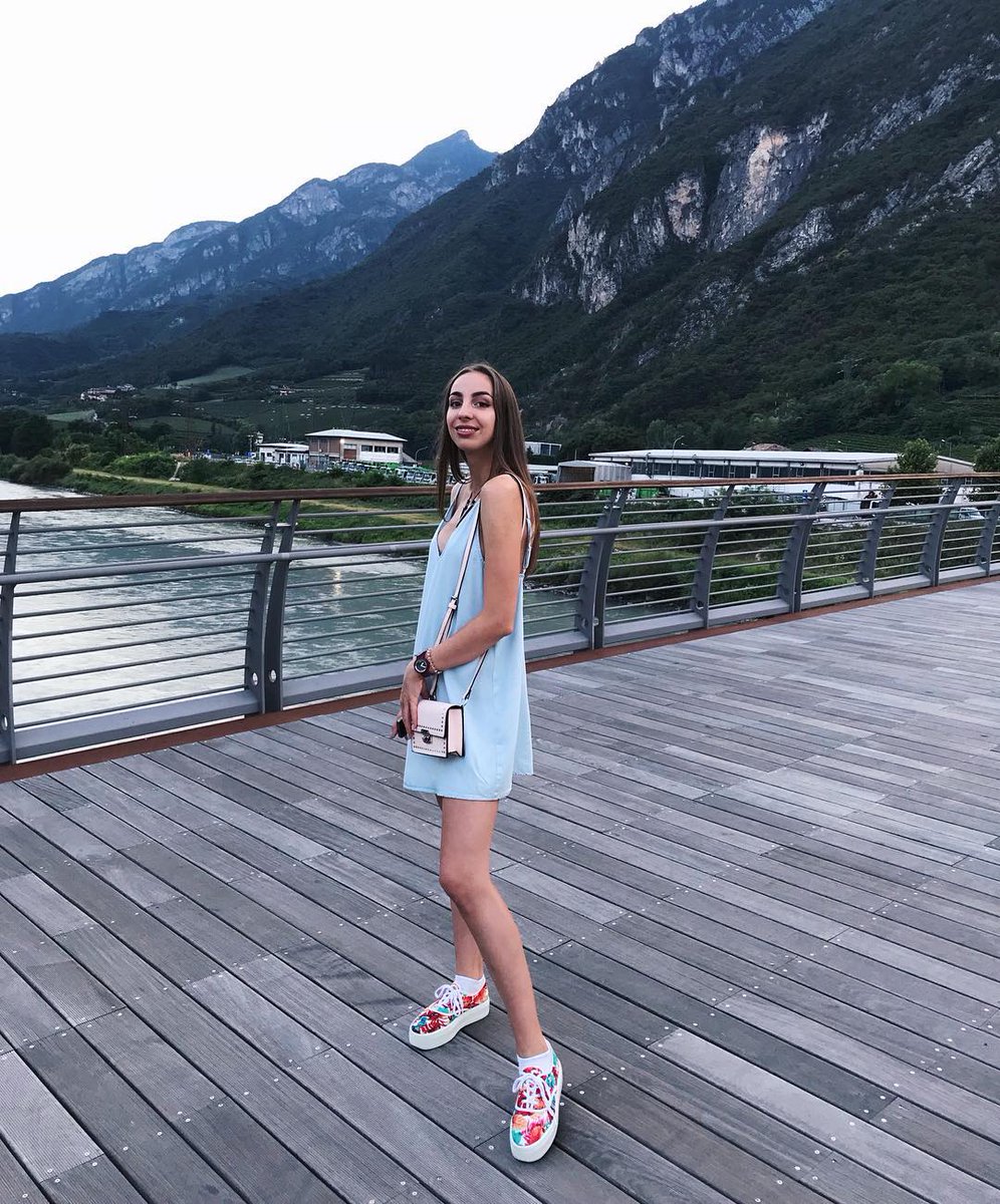 DDuodias's tweet photo. This is the most beautiful view😍 https://t.co/Zw6qf7lUnv