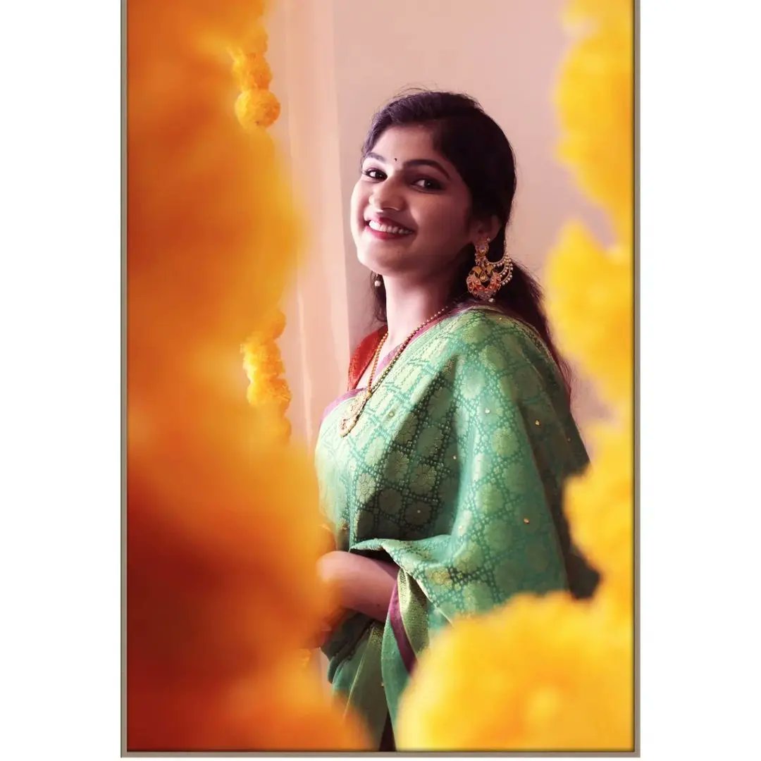 RVannali's tweet photo. May ur life be as colorful and magical as the lights from the lamp of Diwali 🪔 
#HappyDiwali
@i_priya_0210 https://t.co/2FVeCL0EUe
