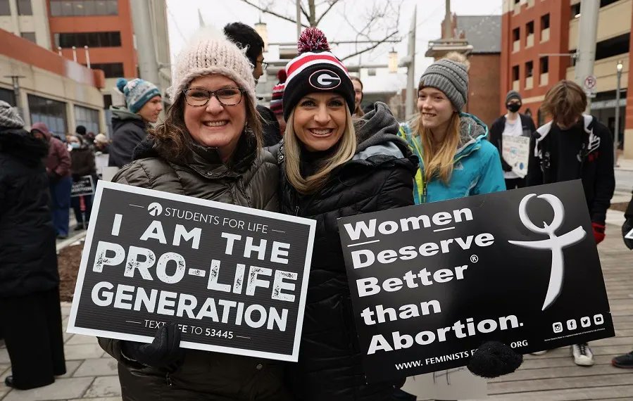 Poll Shows Abortion is Not a Priority for Women, 60% Want 15 Week Abortion Ban buff.ly/3zch8Ku