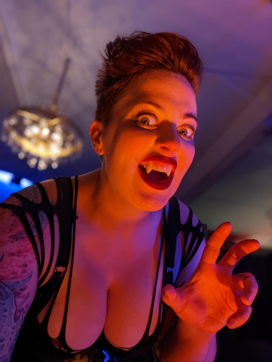 TheMistressNova's tweet photo. Are you up for some spooky roleplay? I had way too much fun for this session where a client requested a vampire scene. 🩸 
#vampire #mistress #bloodfetish #kink #bdsm #denverdominatrix #denverfetish #coloradokink #goddesscult https://t.co/RvfRzL4Yl8