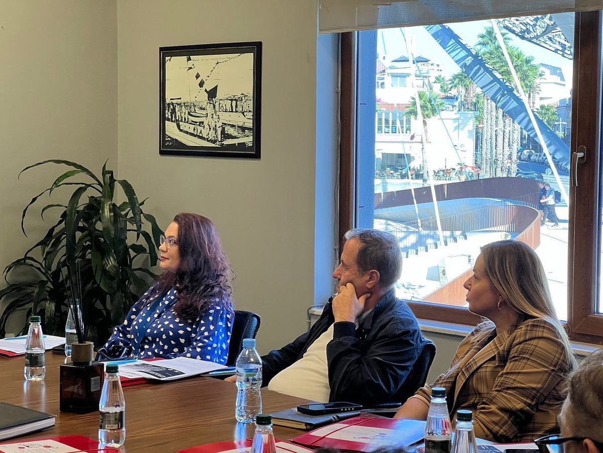 CentreCEMA's tweet image. Enforcing the early partnership of @DurresPort⚓️🇦🇱&amp;amp; @APEC_Training &amp;amp; its representatives as one of the European &amp;amp; 🌎 leaders in the field of #PortLogistics, progressing more in function of the development projects of #DurresWaterfront and the new #IntegratedPort in #PortoRomano