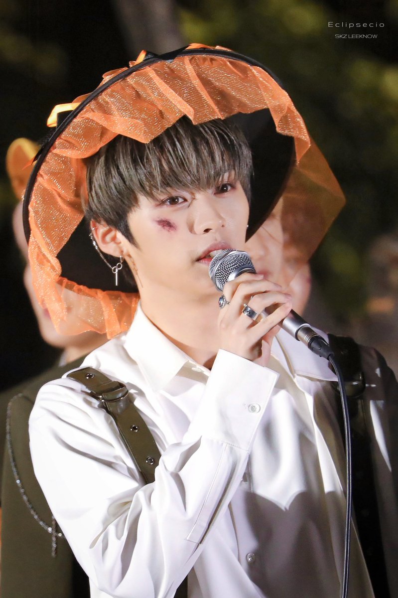 Eclipsecio_'s tweet photo. 🎂🧡
#리노 #LEEKNOW #李旻浩 
#STRAYKIDS https://t.co/qOBPOFVhqi