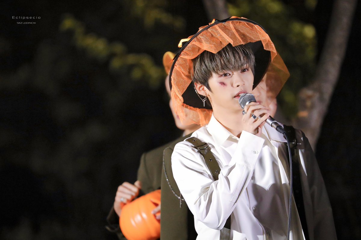 Eclipsecio_'s tweet photo. 🎂🧡
#리노 #LEEKNOW #李旻浩 
#STRAYKIDS https://t.co/qOBPOFVhqi