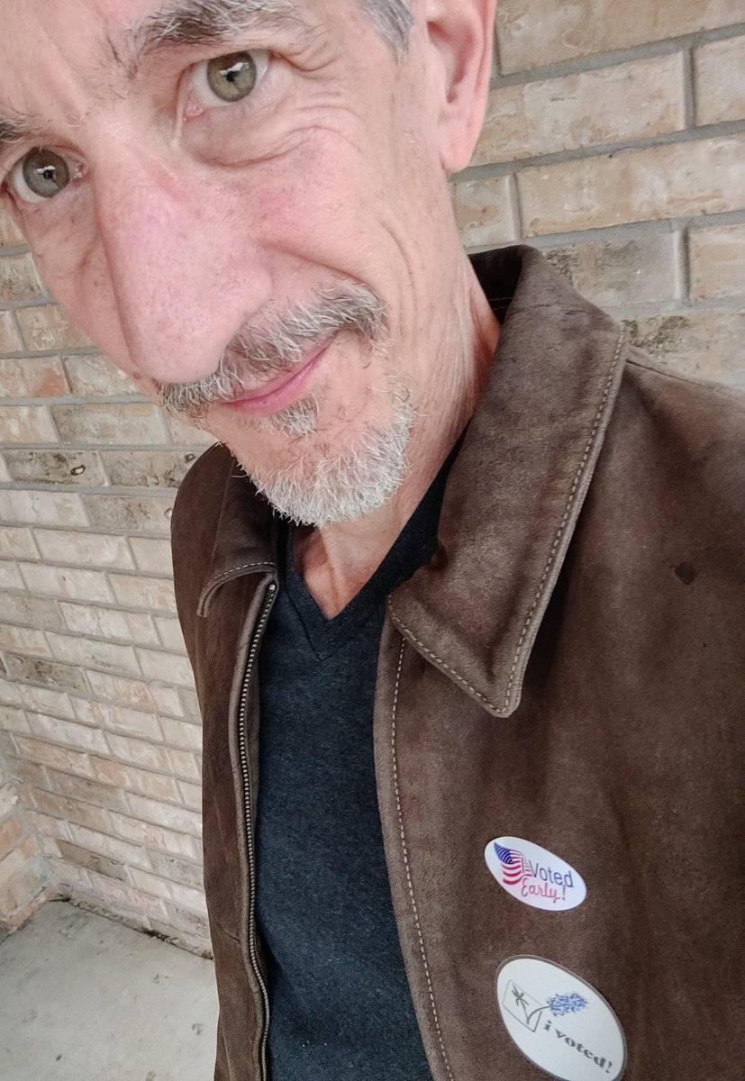 What a great morning. Needed rain and early voting. Beautiful day to flip the <a href="/AustinISD/">Austin ISD</a> board. #electateacher 
I proudly voted for <a href="/EdAustin_TX/">Education Austin</a> endorsed: <a href="/aratisingh/">Arati Singh, Austin ISD Trustee At-Large</a> &amp; Kathryn Whitley Chu
In other races: <a href="/RepLloydDoggett/">Lloyd Doggett</a> @GinaForAustin <a href="/KirkPWatson/">Mayor Kirk Watson</a> <a href="/AndyBrownATX/">Andy Brown</a> <a href="/VoteDyana/">Dyana Limon-Mercado</a>