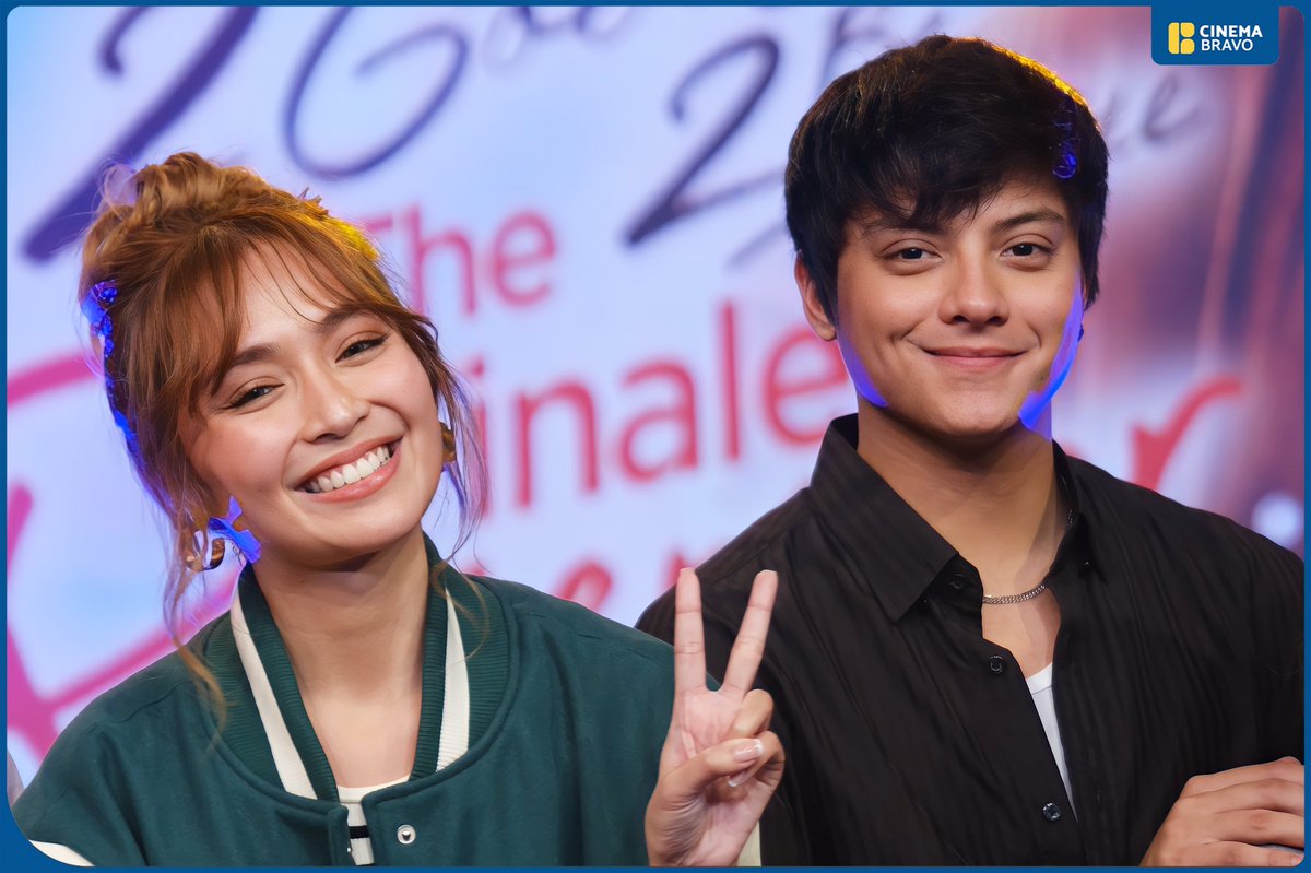 enriquezsandraa's tweet photo. OMG!!! I super love this photo of KathNiel, super sarap sa eyes.
LOYAL RoadToFinale
#2G2BTFinaleMediaConference
#2GoodRealScore #KathNiel https://t.co/7qXp5cvR68