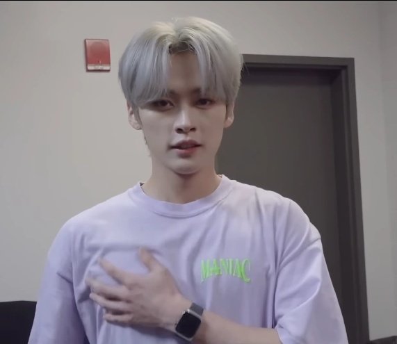 dayminho99's tweet photo. I vote #StrayKids    for worldwide fans choice Top 10 #MAMAVOTE https://t.co/XRAHUnEEFc