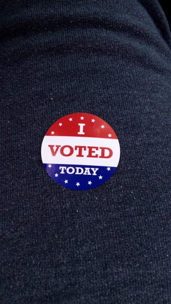 AmandaV1979's tweet photo. Voted for @JonesForAR  today😁 https://t.co/1ckXAxw5KE