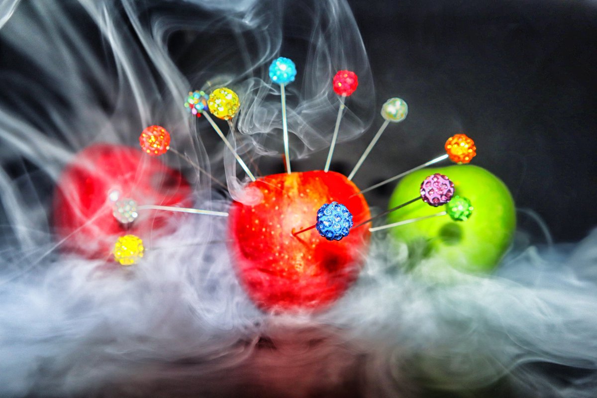 Visualtheatrics's tweet photo. Apple of eden...for Halloween sleeping beauty...#WexMondays #freeyourstory #befreebeyou #stillife #apple #apples #apple #shotwithcanon #Sharemondays2022 #freeyourstory #capturedwithcanon #fsprintmonday #MondayMotivation #Halloweenthemed #photography #smoke #effect #art #artpeice https://t.co/lyzmCSLHhZ