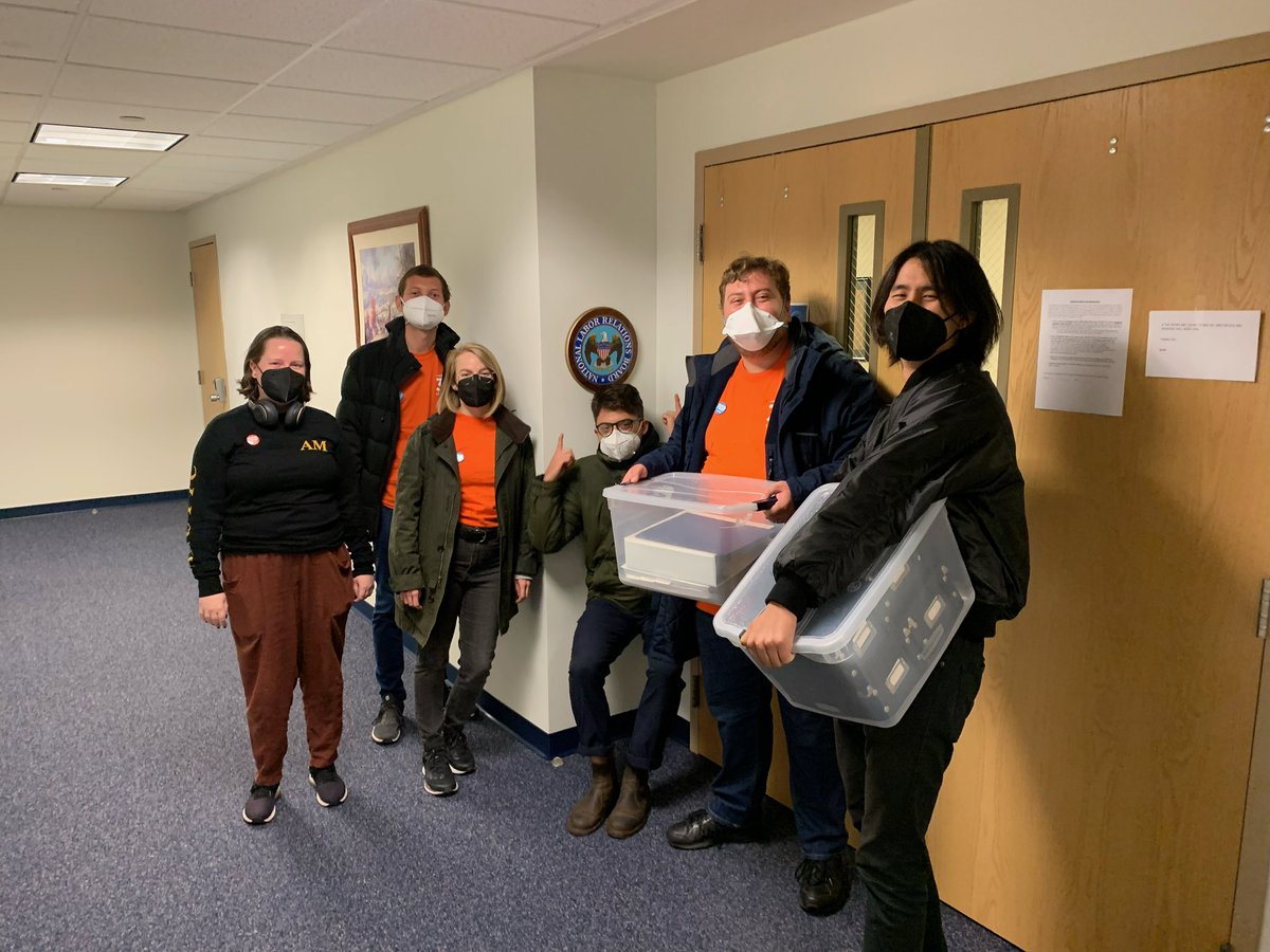 Today we submitted thousands of union cards from graduate researchers and graduate and professional teachers to the regional office of the NLRB. We also visited President Peter Salovey’s office to deliver an election petition to Yale.