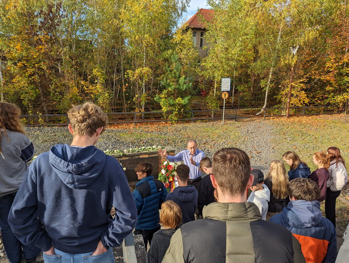 THS History Dept tweet media