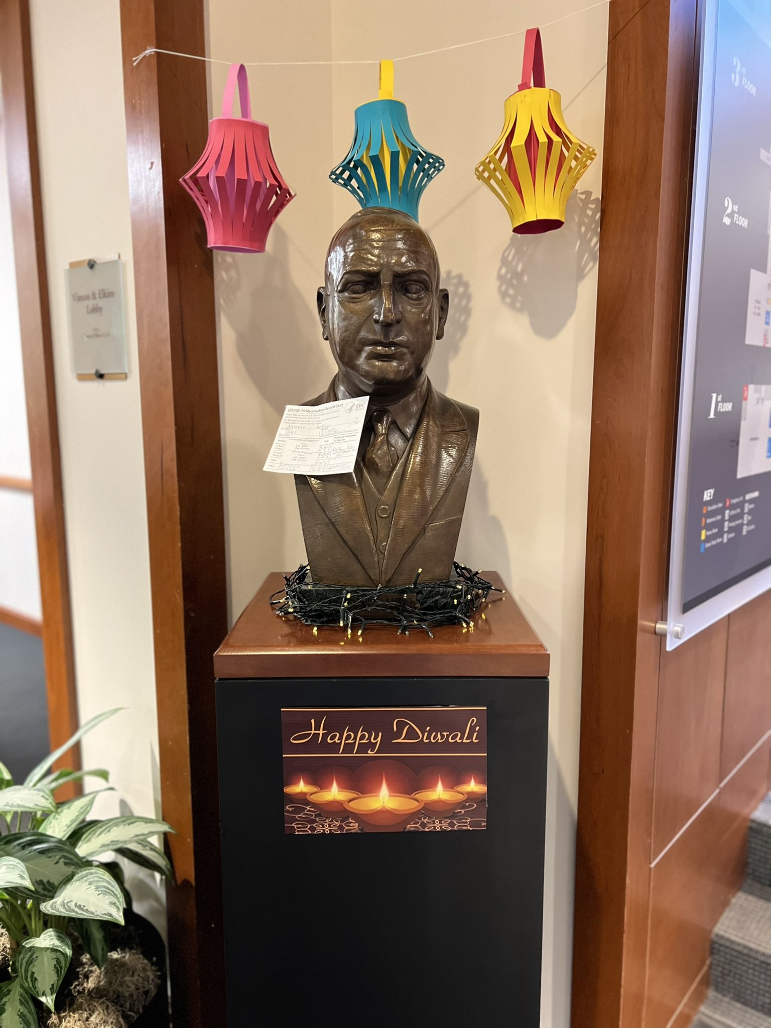 uva-law-library-on-twitter-arthur-is-wishing-everyone-a-lovely-and