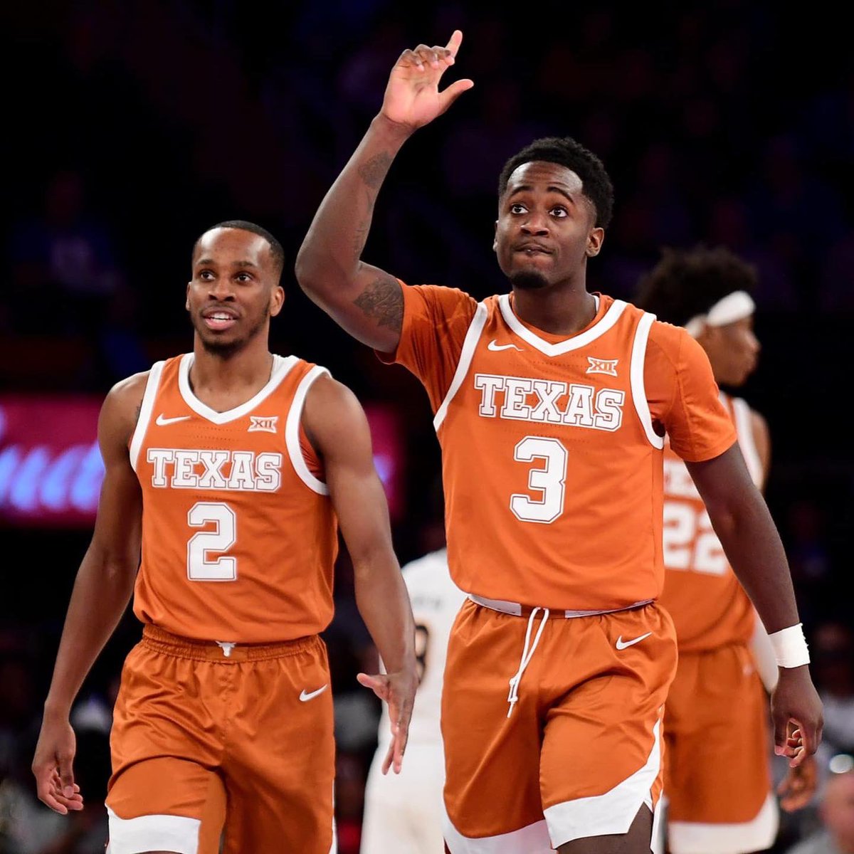 skasilentassas1's tweet photo. I’m blessed to receive an offer from the University of Texas! https://t.co/yi8U5ypnEH