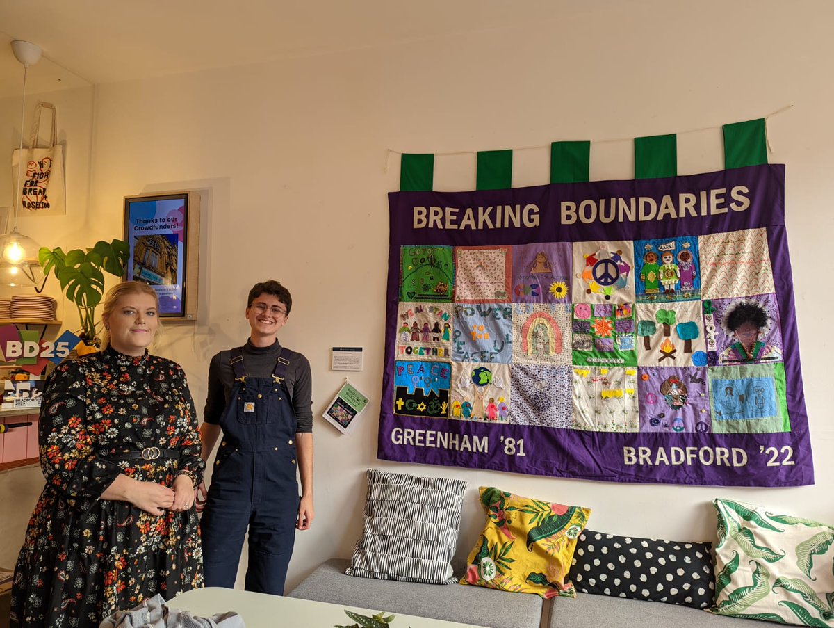 Aaaaaand it's up! 🎉 Wander up to @BreadandRosesBD to see our #IWD2022 banner, and learn some more about all the amazing people who contributed 😊