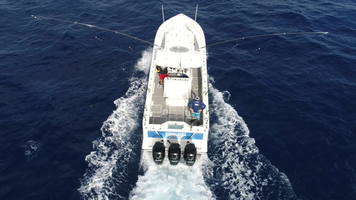 taco_marine's tweet photo. Triple-rigged trolling. TACO Pro Series GS-500 Outrigger Mounts with 20' Carbon Fiber Tele-Outriggers onboard Captain Mike Genoun's @SeaVeeBoatsInfo 390Z from @flsportfishing TV #TrollTheEdge

#tacomarine #fsftv #floridasportfishingtv #trolling #floridakeys #sportfishing https://t.co/gWF197OD4v