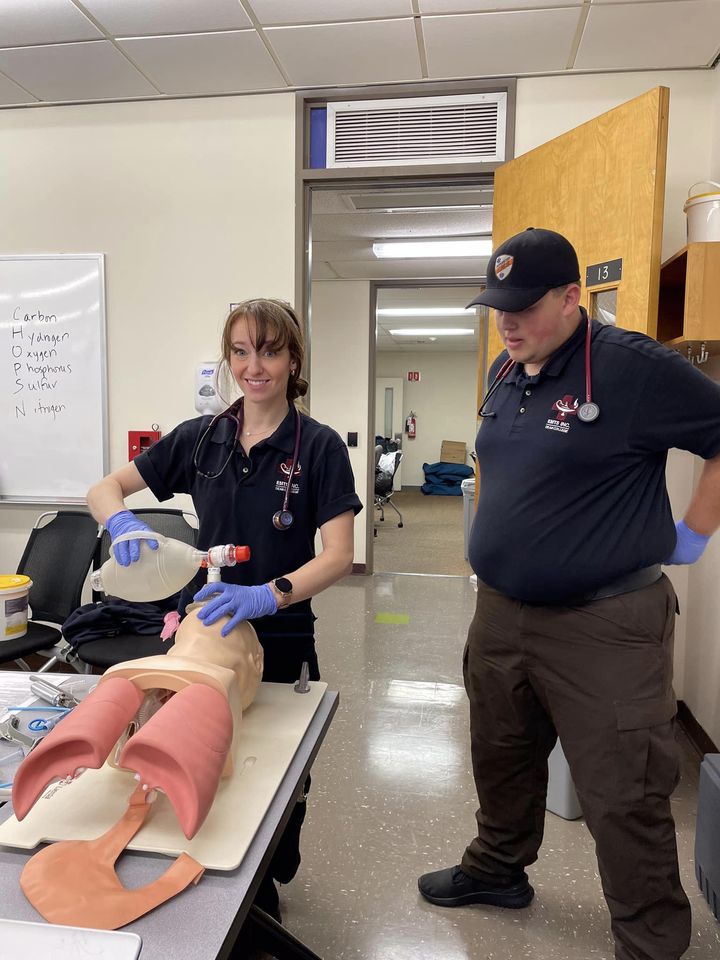 emts_inc's tweet photo. Dean Paramedic Course #5 Practicing in the Airway Management Lab: https://t.co/MFr7VkbhjA