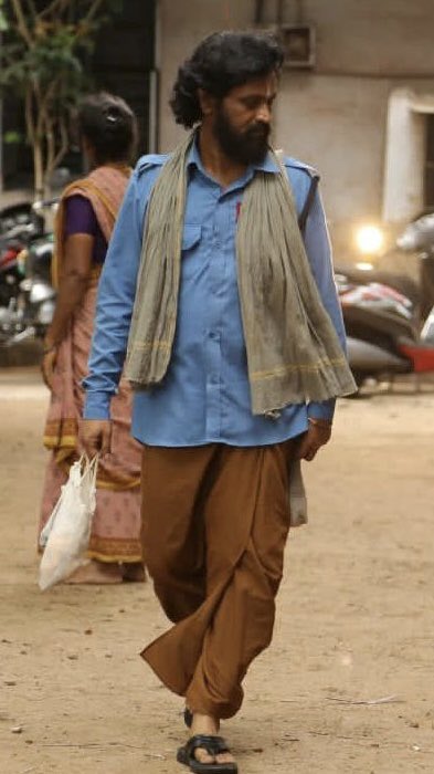 vijaymilton's tweet photo. #HappyDiwali  to all. happy to hav @directorcheran in #golisodatherising @disneyplusHSTam https://t.co/8J77NbyzZ3