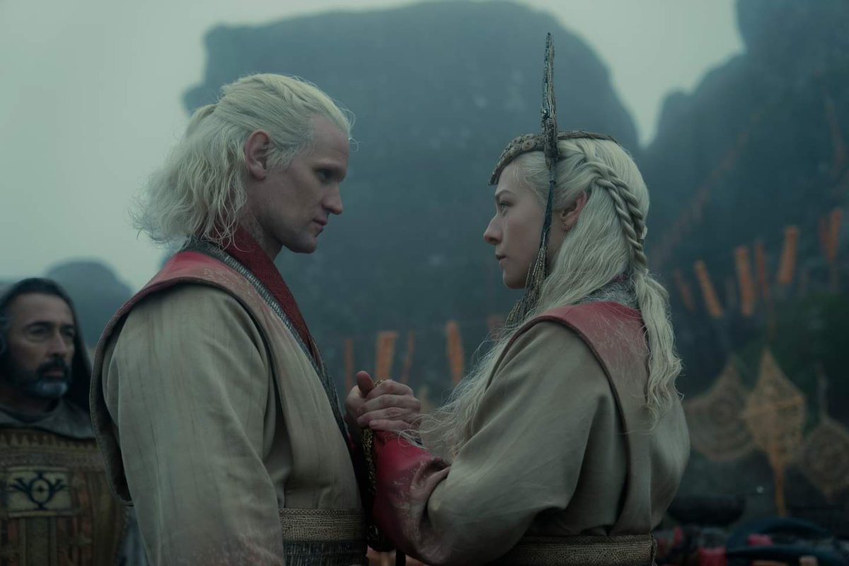 hyliamoon's tweet photo. My hand was the one you reached for
All throughout the Great War
#HouseOfTheDragon #daemyra https://t.co/lZcxE67btc