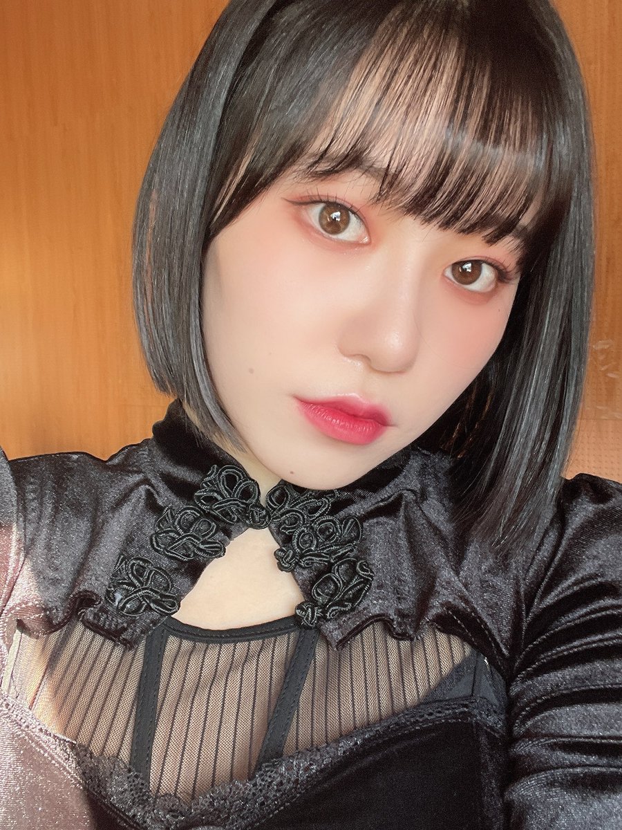 PF_Official_X's tweet photo. [#핑크판타지_미쿠]

컴백해서 많은 래빗들에게 무대를 보여줄 수 있어서 정말 행복했어요🥳🤍
러빗들!! 역시 핑판밖에 없죠?ㅋㅋㅋ

앞으로의 무대도 기대와 관심 많이 부탁드립니다!!!!🌈

#미쿠 #Miku #みく 
#핑크판타지 #PINKFANTASY 
#ピンクファンタジー https://t.co/lhjqcbO3sM