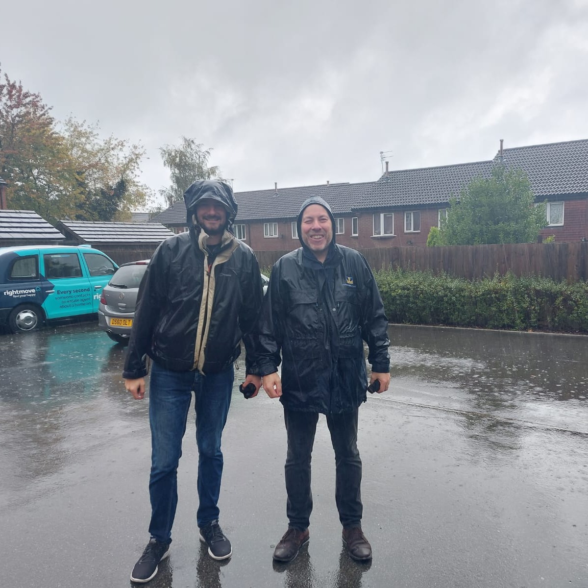 PlatformHousing's tweet photo. Here are some highlights from Day 8 of Communities Connected:

💿 Digital Help Sessions in Droitwich &amp; Kibworth Beauchamp 
🧹 Litter picks in Birmingham
🖊 Surveys and freebies in Ilkeston 
🙏 Helping at a Food Bank in Coalville

FMI: https://t.co/gVqNnKBUMF 

#platformconnected https://t.co/5YSEG7oBWr