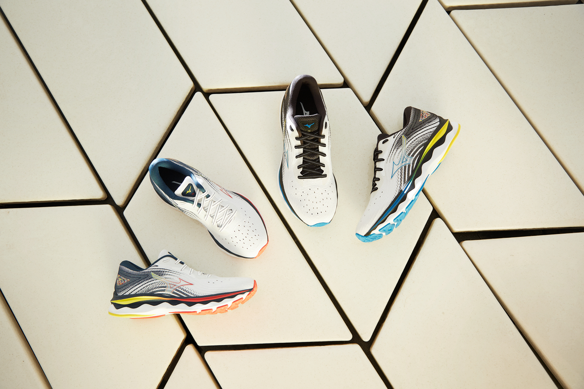 MizunoRunUSA's tweet photo. Soft, smooth, and stylish...
Yes, we're looking at you Wave Sky 6!
#wavesky6 #mizunorunning #wavesky #runningshoes #softrunningshoes https://t.co/BmIroPF2sq