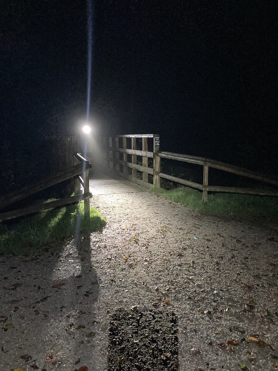 PurpleGeckoEven's tweet photo. 89 Years to the day after John Dillinger and his gangs’ notorious armed robbery of the National Bank in Greencastle, another similar, nay more nefarious consortium of drifters...
Full report on FB...

#purplegeckoevents #trailrunning #twilightrun #cardinham https://t.co/CPZeQhDscj