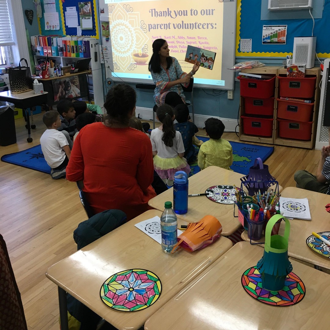 ASEDSHoboken's tweet photo. Our All Saints Diwali celebrations continue! Our school celebrated by educating our students about Diwali, followed by crafts, stories, and treats! Thank you to all our parent volunteers who helped to make this possible! #ASEDS https://t.co/5cvIXMUx4T