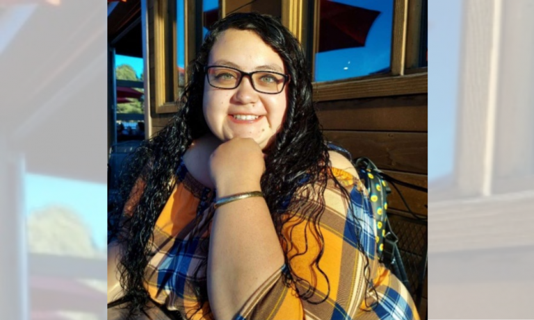 🌲 Humans of Flagstaff 🌲 Meet Yendira Pineda, a senior who transferred to NAU two years ago from Estrella Mountain Community College: bit.ly/3eKHjAQ