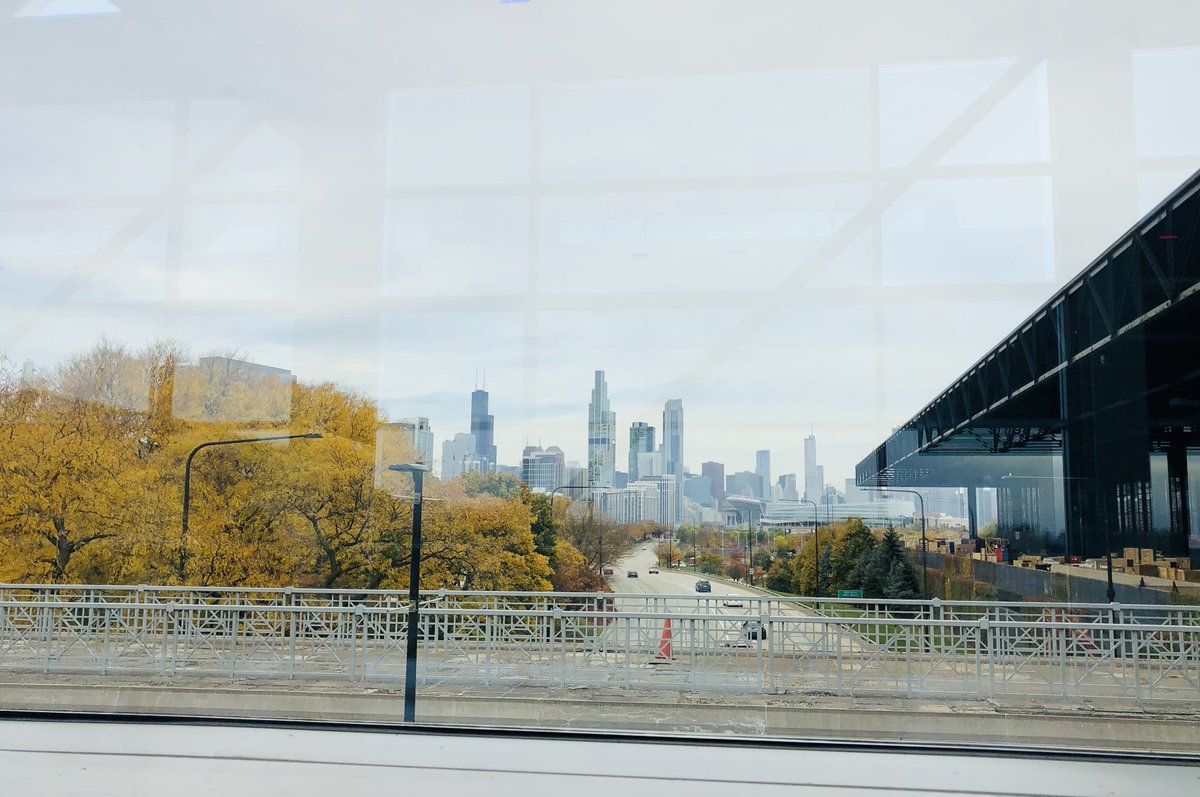 SyncShow tweet media