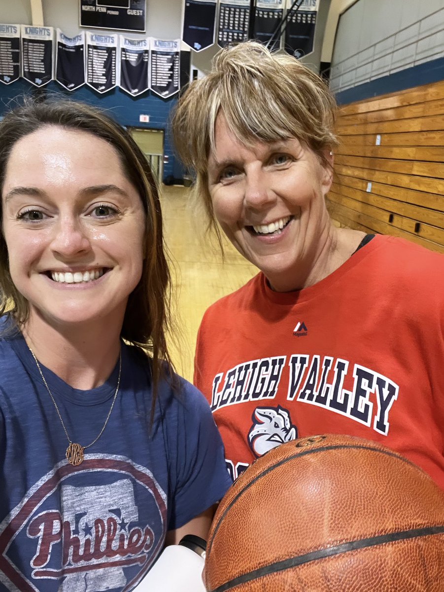 Who gets to choose to play pick up basketball for PD?! Also had an awesome self care check in session with Be Still Nutrition. Love today’s focus on the whole self. It was a great reminder that you can’t pour from an empty cup! Had so much fun! Thanks <a href="/NPSD/">North Penn School District</a> <a href="/GNElementary/">Gwyn-Nor Elementary</a>