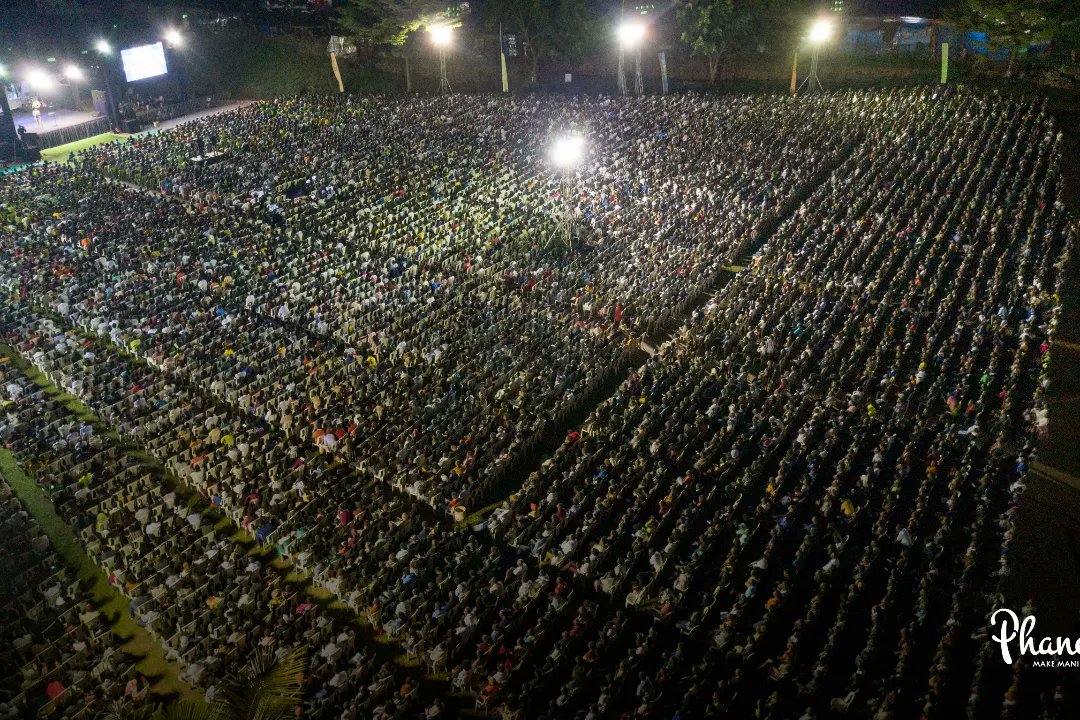 Phanerookampala's tweet photo. #Phaneroo 409 Moments 📸

The eyes of our understanding are flooded with light and we receive greater insight into God's purposes. May we operate in greater realms of revelation - giving answers and revolutionising the world for His glory. Amen

https://t.co/o4rljf1pBp

#Phaneroo https://t.co/4bgkY8REcS