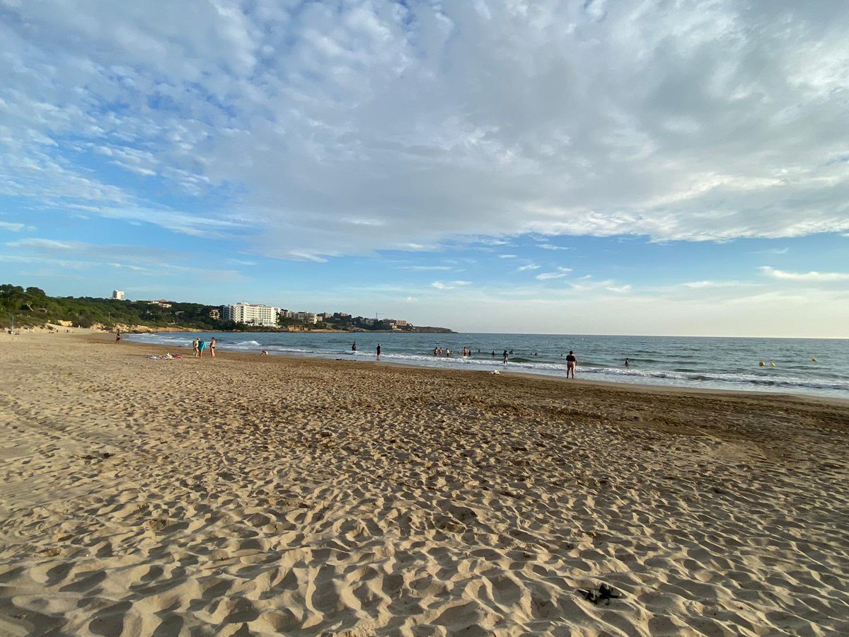 Boys have arrived safely in Barcelona and have checked in to their lovely hotel in Salou. We are now enjoying a swim in the sea at 6:00pm. Bliss!!!