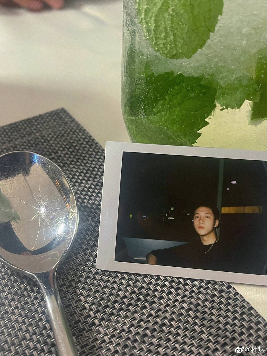 *ลงย้อนหลังค่ะ* (2022.10.03) Duyu’s weibo update 

เรื่องราวที่ดีทั้งหมดก็เทียบเมื่อกี้ไม่ได้แล้วครับ

💜m.weibo.cn/5651493486/482…
#ตู้อวี้ #DuYu #杜煜