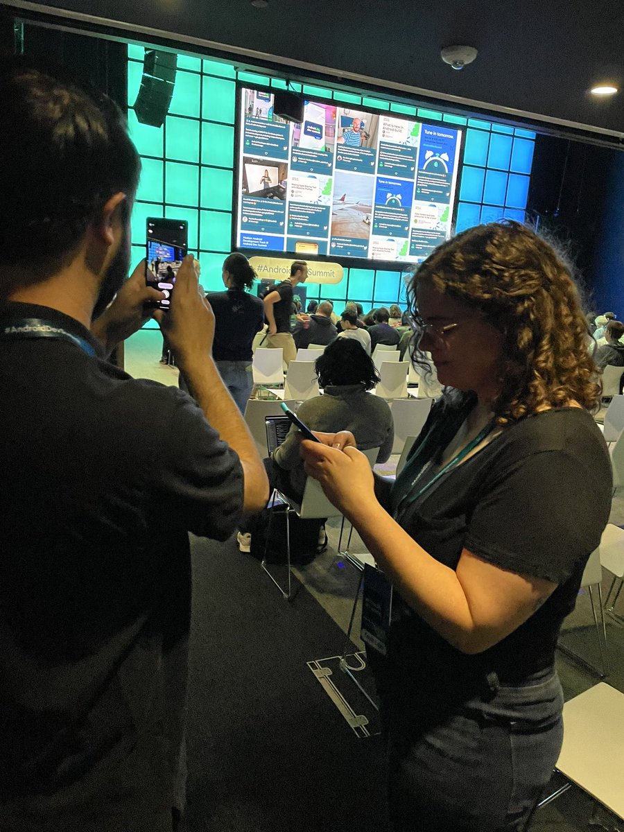kcvo24601's tweet image. Love to see the team in action at #AndroidDevSummit 💚