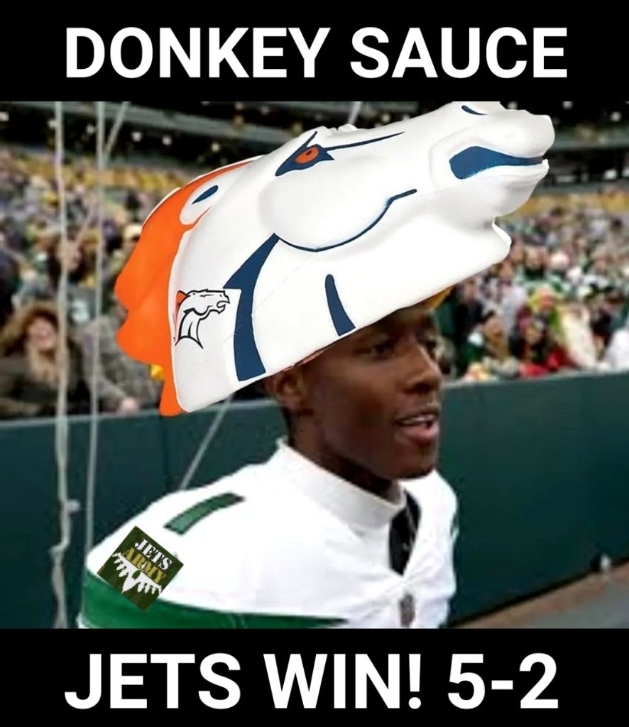 jetsarmytv's tweet photo. Victory Monday! #jetsarmy #jets #nyj #nyjets #nflmemes https://t.co/YeB8eV7gin