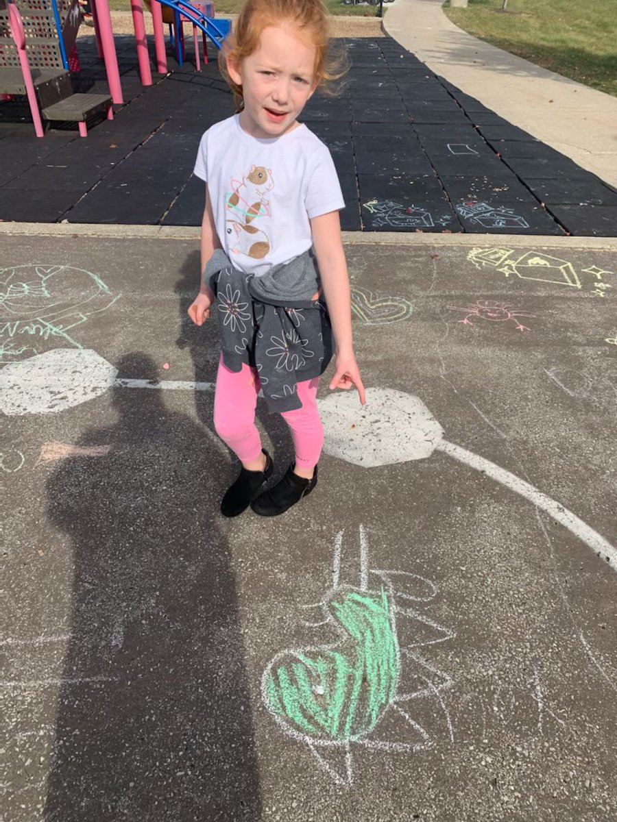 WCECCS's tweet photo. It’s a beautiful day to make chalk creations at recess #1Grade https://t.co/Qxt61JcFeH