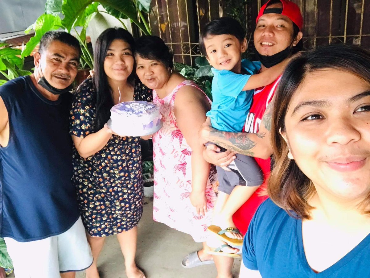 AngelFijer's tweet photo. Birthday last year. I miss you ma!!!! 😞😭 https://t.co/vvJljnirpH