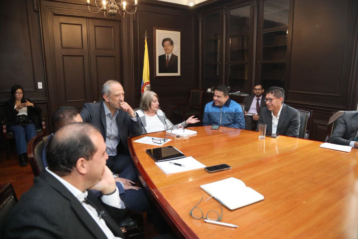 Nicolás García Bustos tweet media