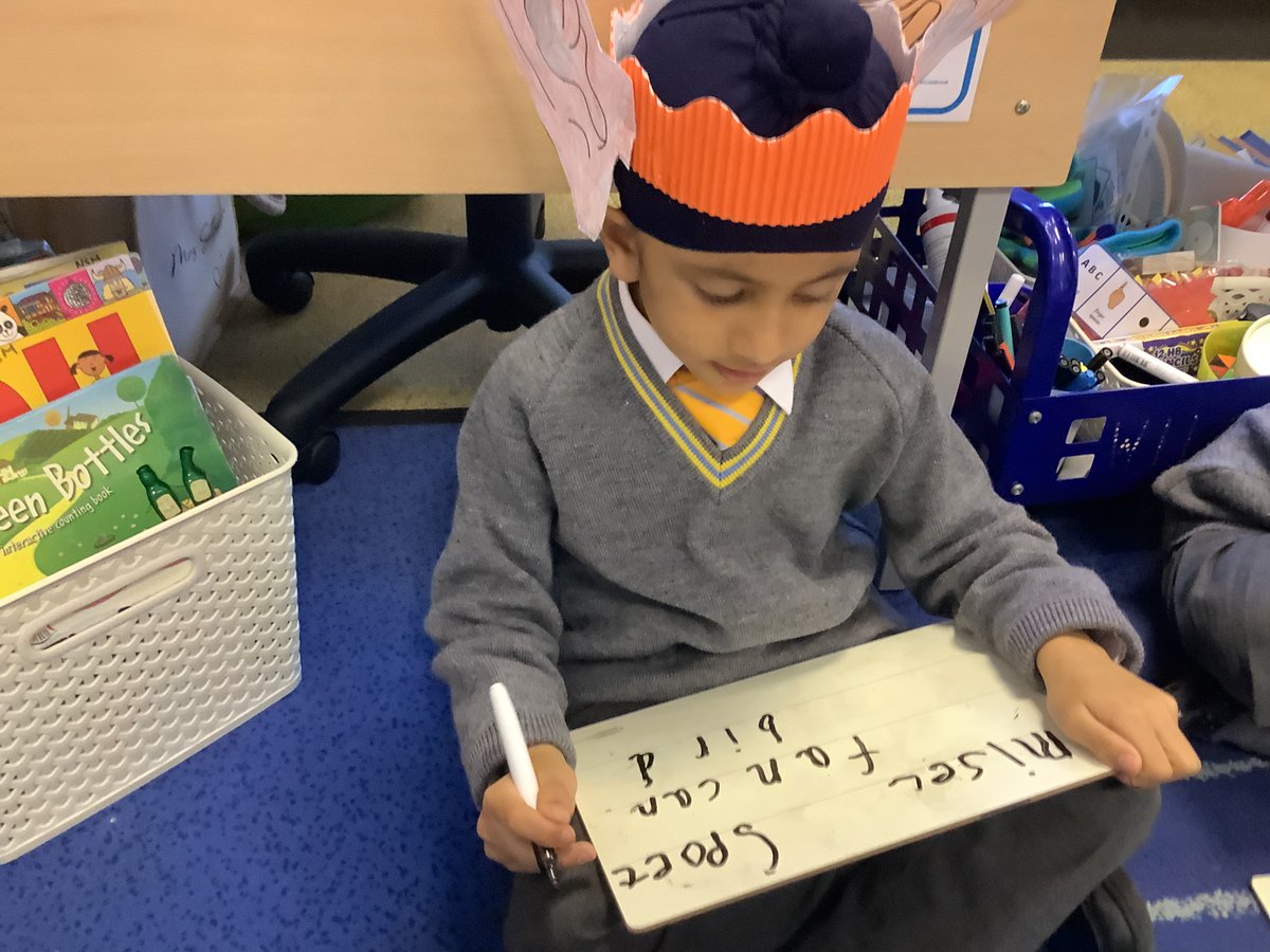 Reception at Staines Prep tweet media