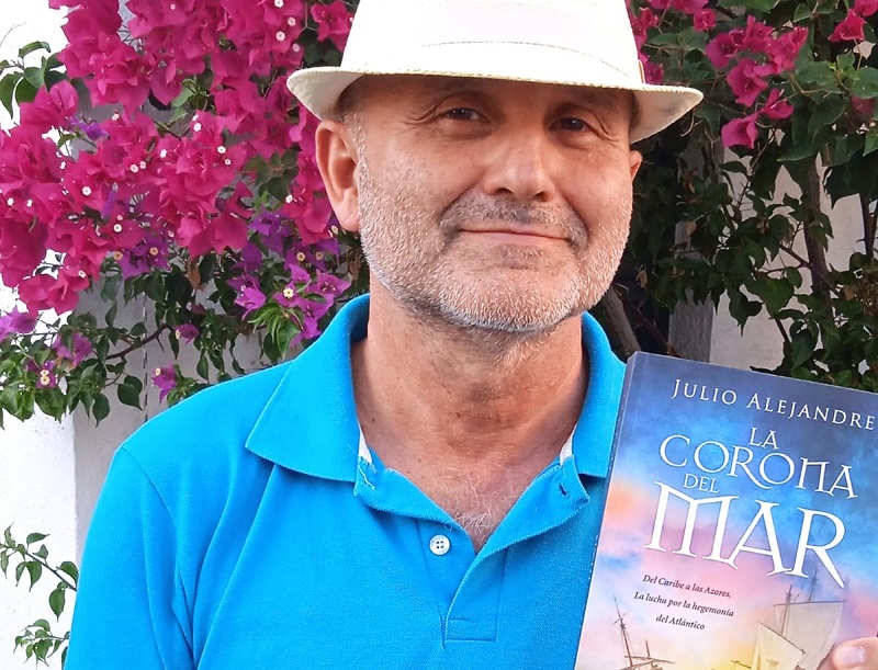 #Entrevista a Julio Alejandre, autor de 'La corona del mar': “Deseo reivindicar las grandes hazañas navales que han realizado nuestros marinos”. @JAC_alejandre @Joliaga @Todoliteraturas todoliteratura.es/noticia/57056/…